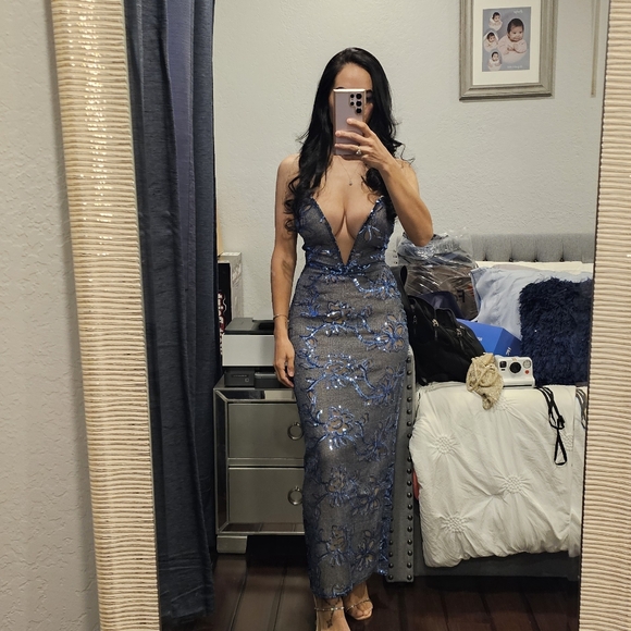 Meshki Harriet Sequin Maxi Dress XS - Picture 6 of 6